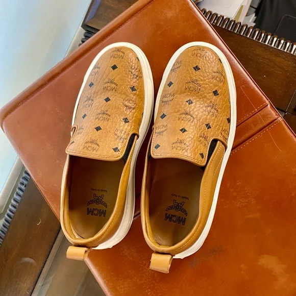 MCM women shoes - Picture 1 of 5